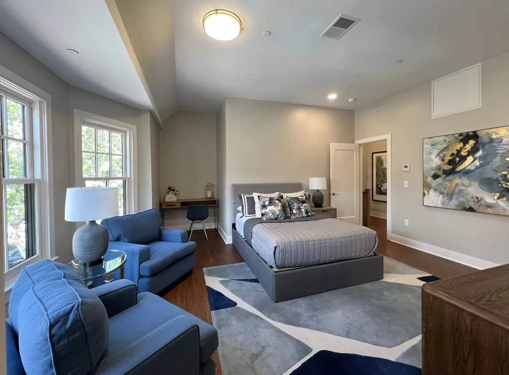 382 Harvard St, Mid-Cambridge
