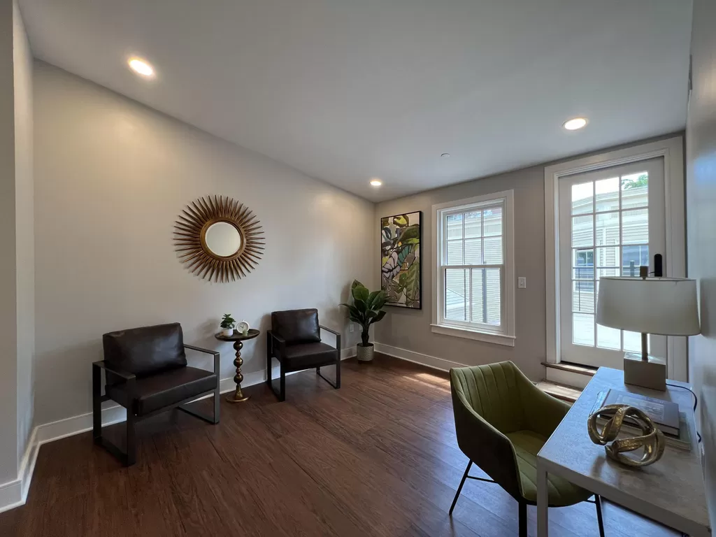 382 Harvard St, Mid-Cambridge