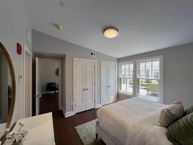 382 Harvard St, Mid-Cambridge