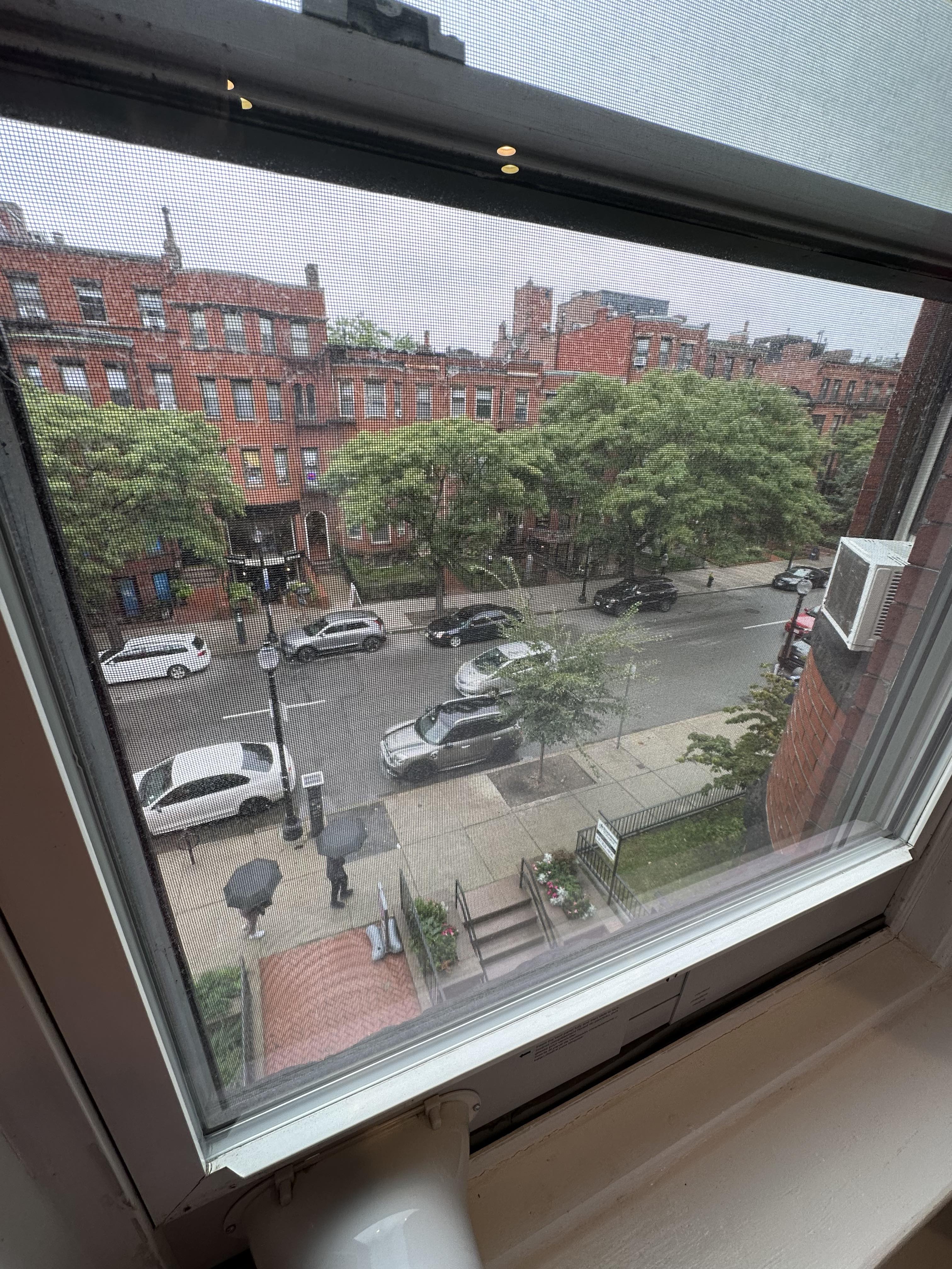 302 Newbury St, Back Bay