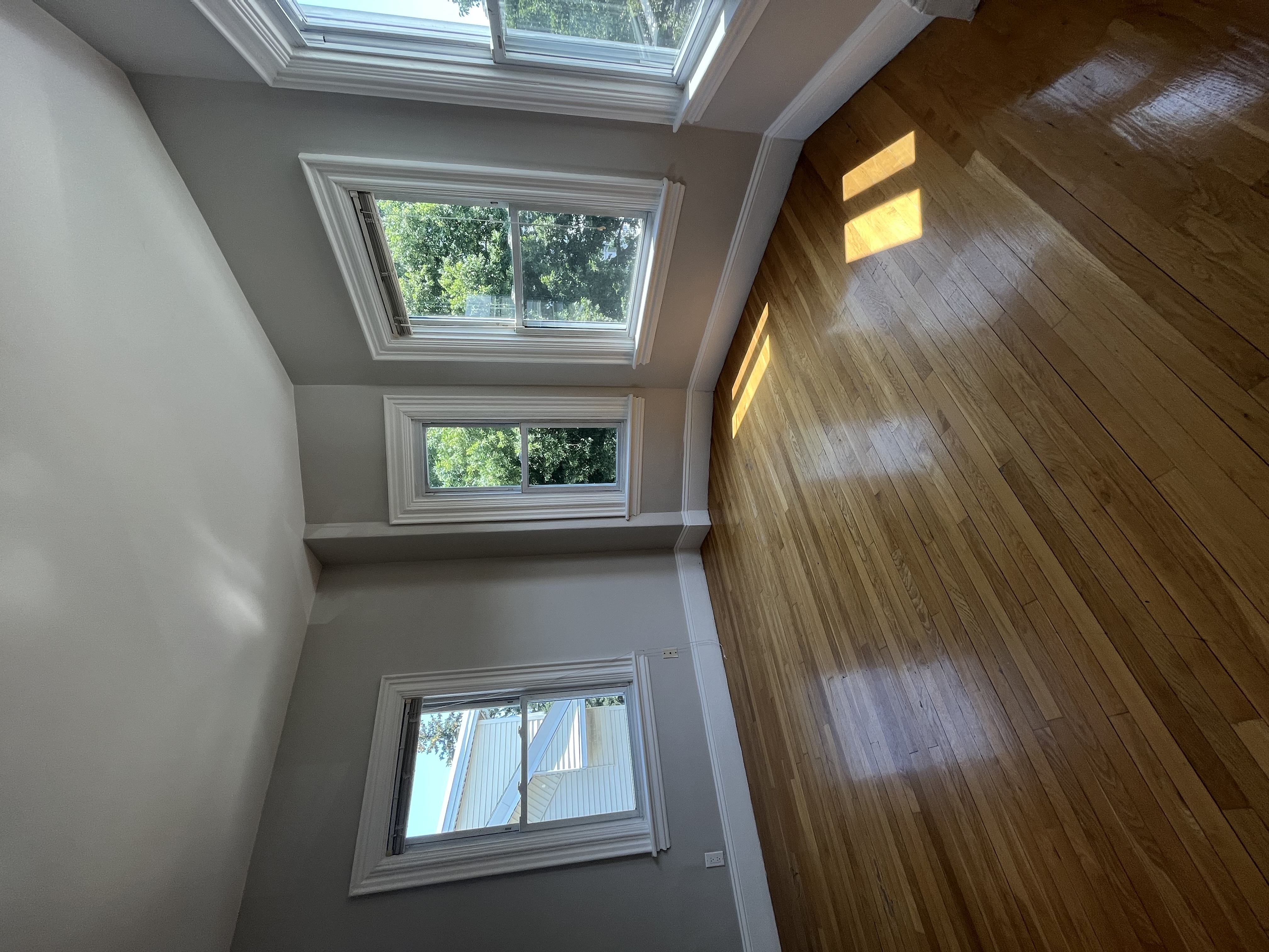 56 Pinckney St, East Somerville