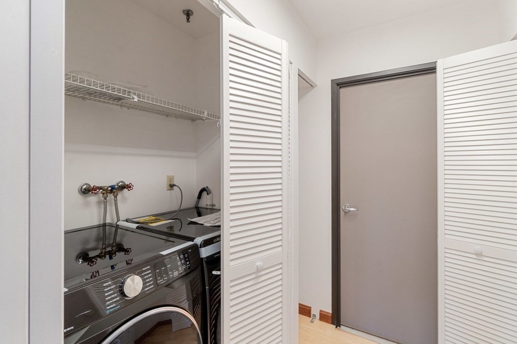 33 Sleeper St, Seaport District