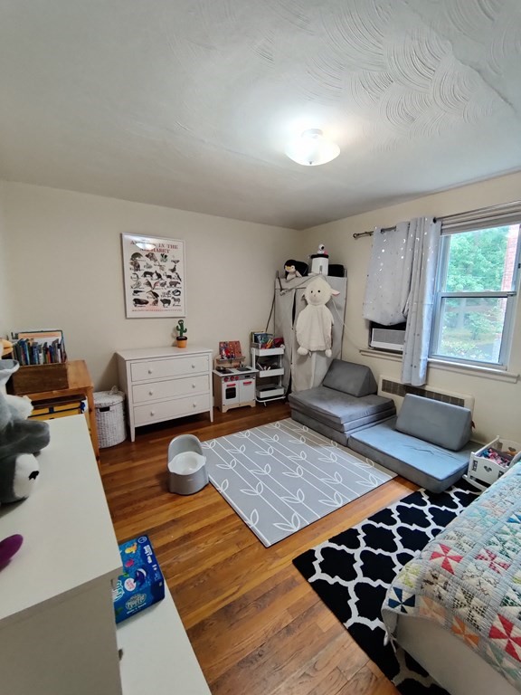 64 Gardner Rd, Coolidge Corner