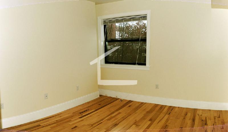 1203 Beacon St, Coolidge Corner