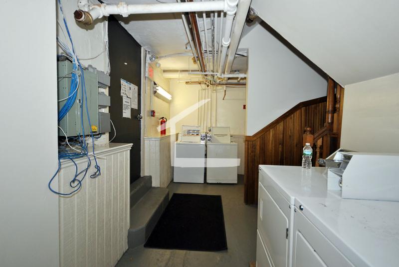 25 Glenville Ave, Allston