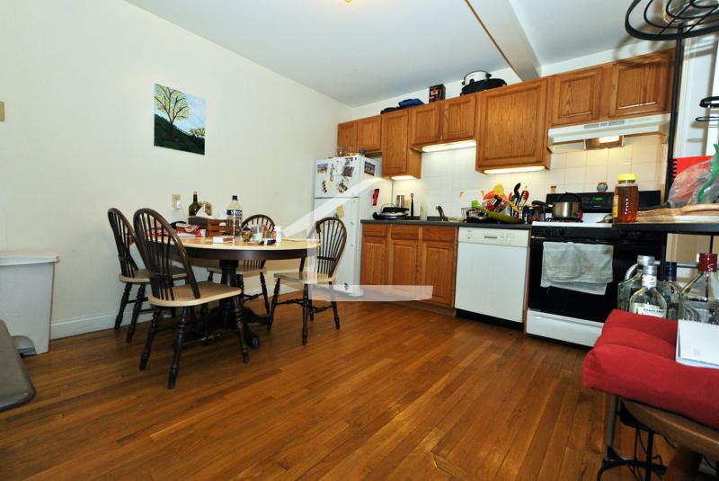 25 Glenville Ave, Allston