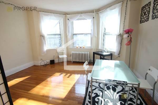 18 Euston St, Coolidge Corner