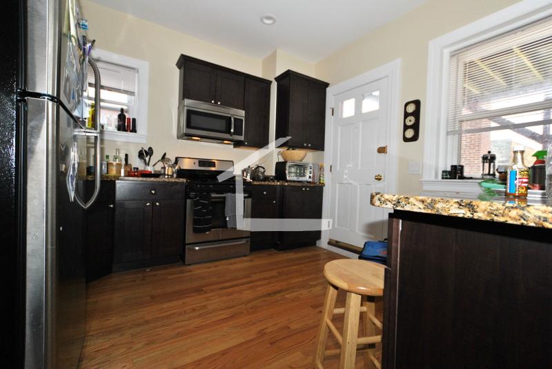 328 Washington St, Brighton