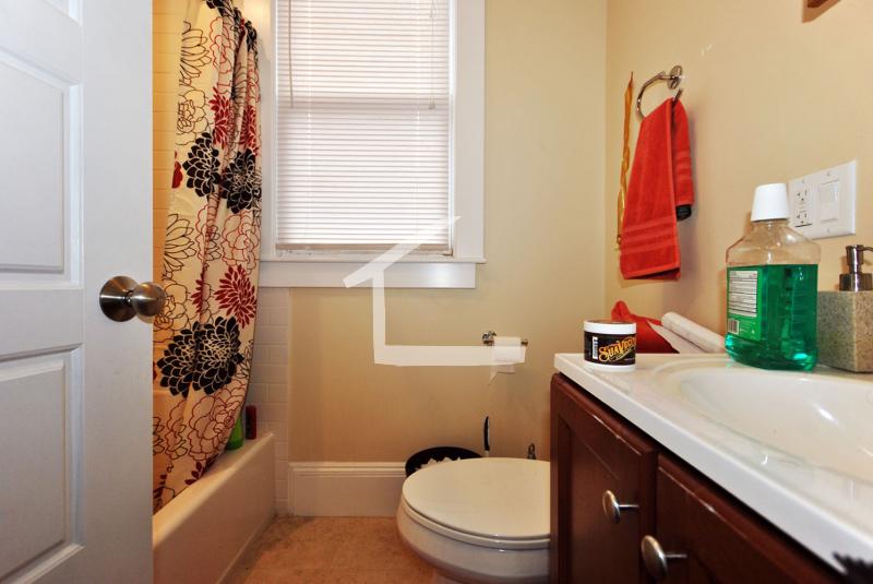 328 Washington St, Brighton