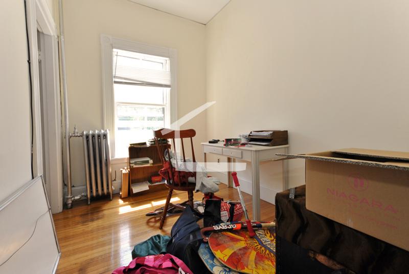 7 Sparhawk St, Brighton