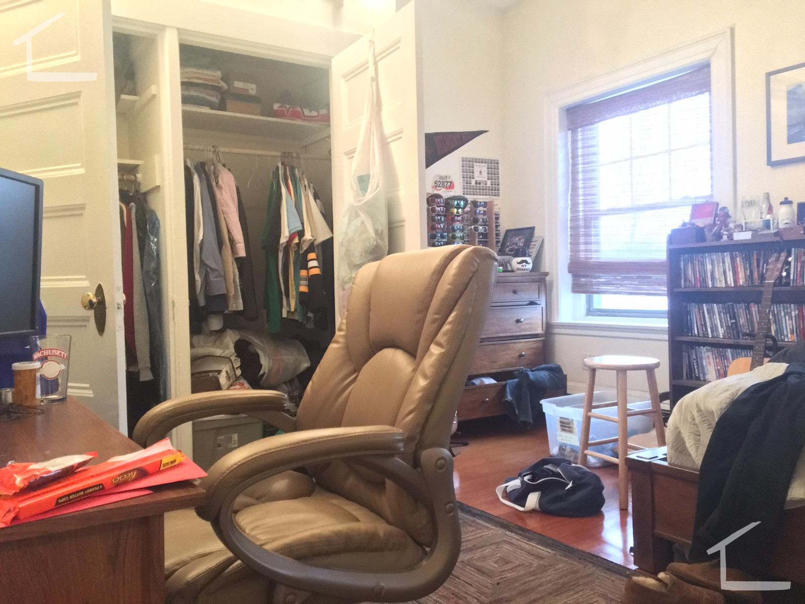 1689 Beacon, Washington Square