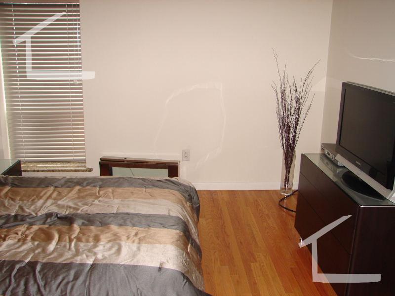 50 Broadlawn Park, Chestnut Hill