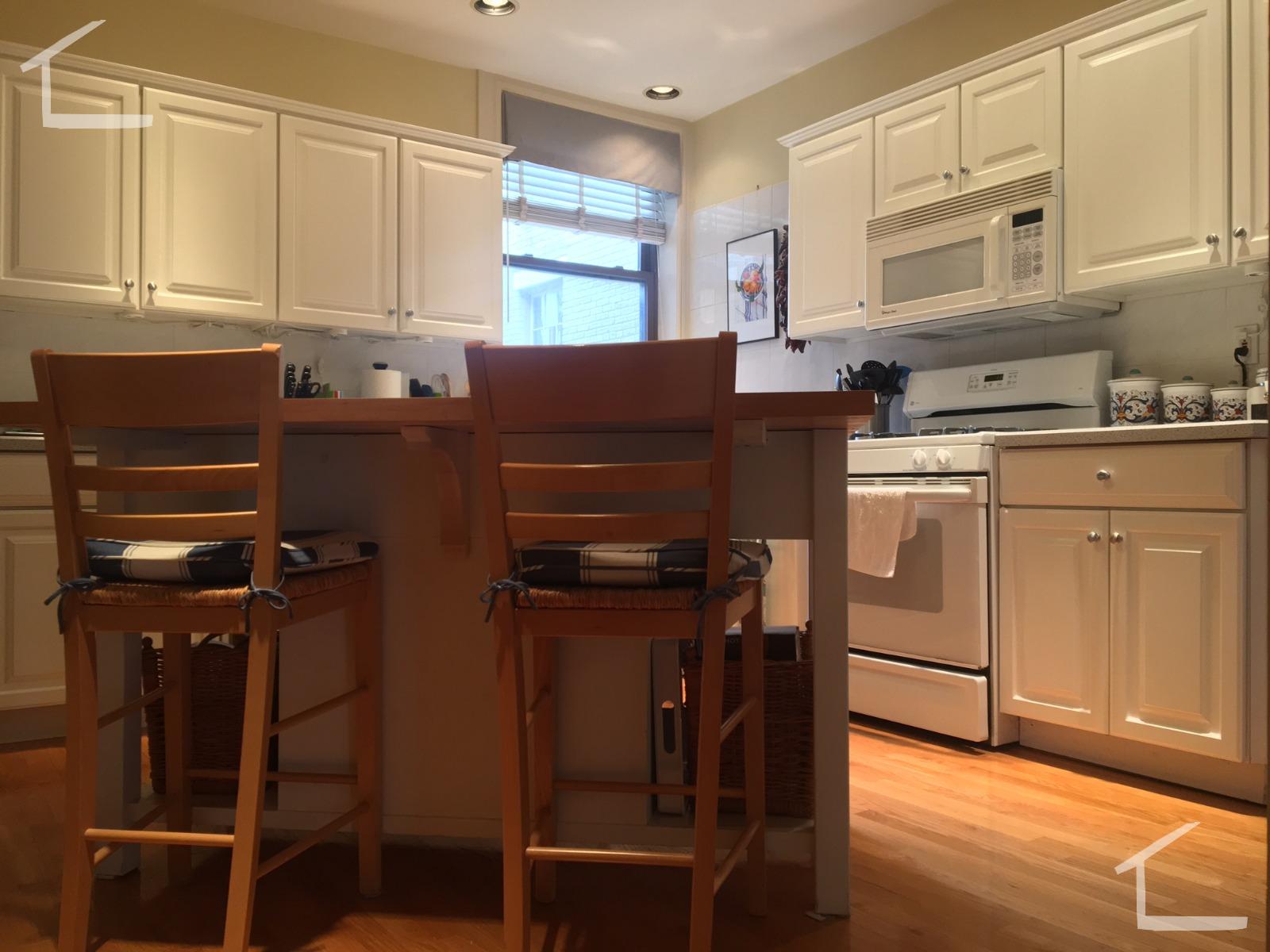 12 Dean Rd, Washington Square