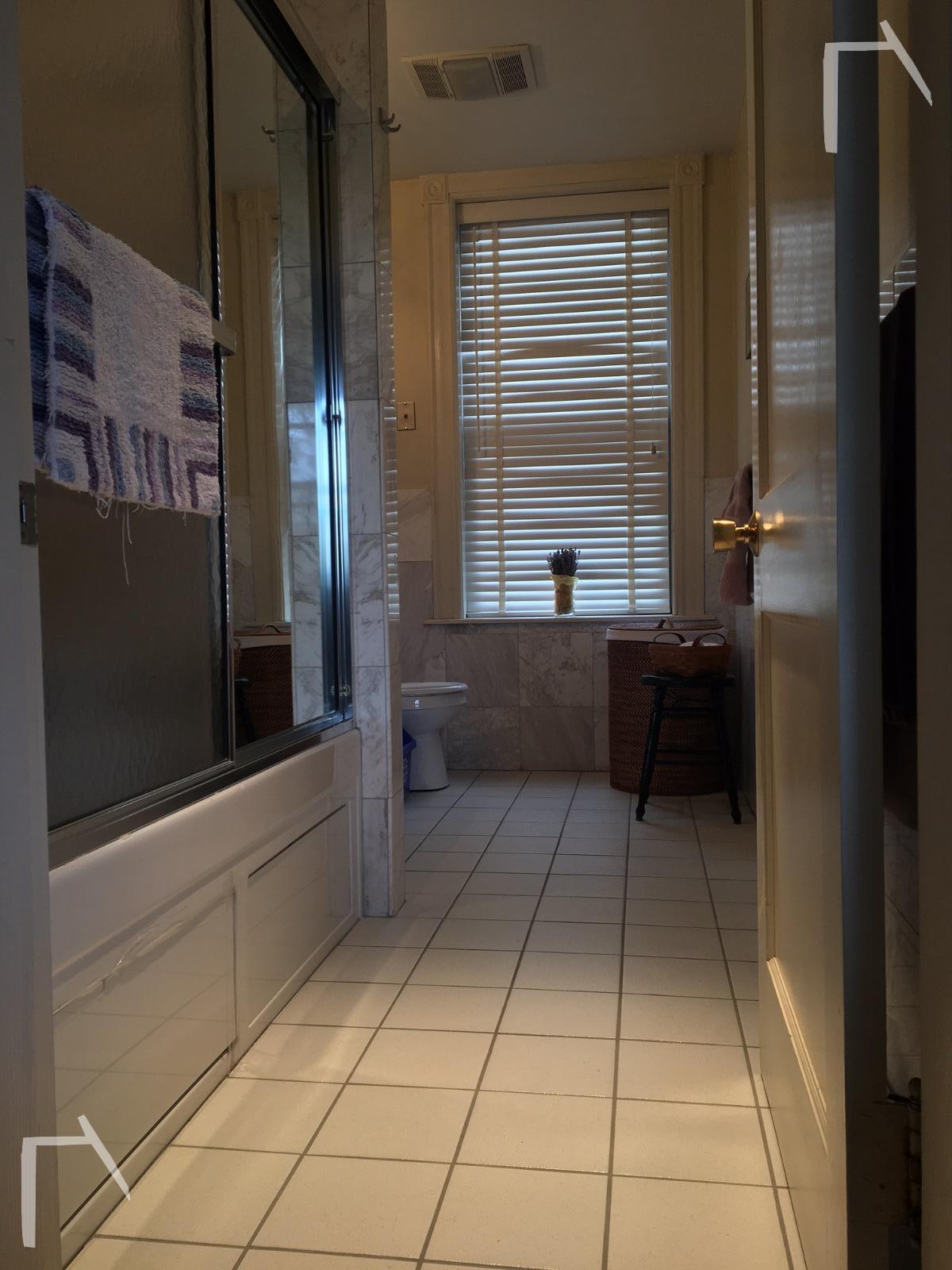 12 Dean Rd, Washington Square