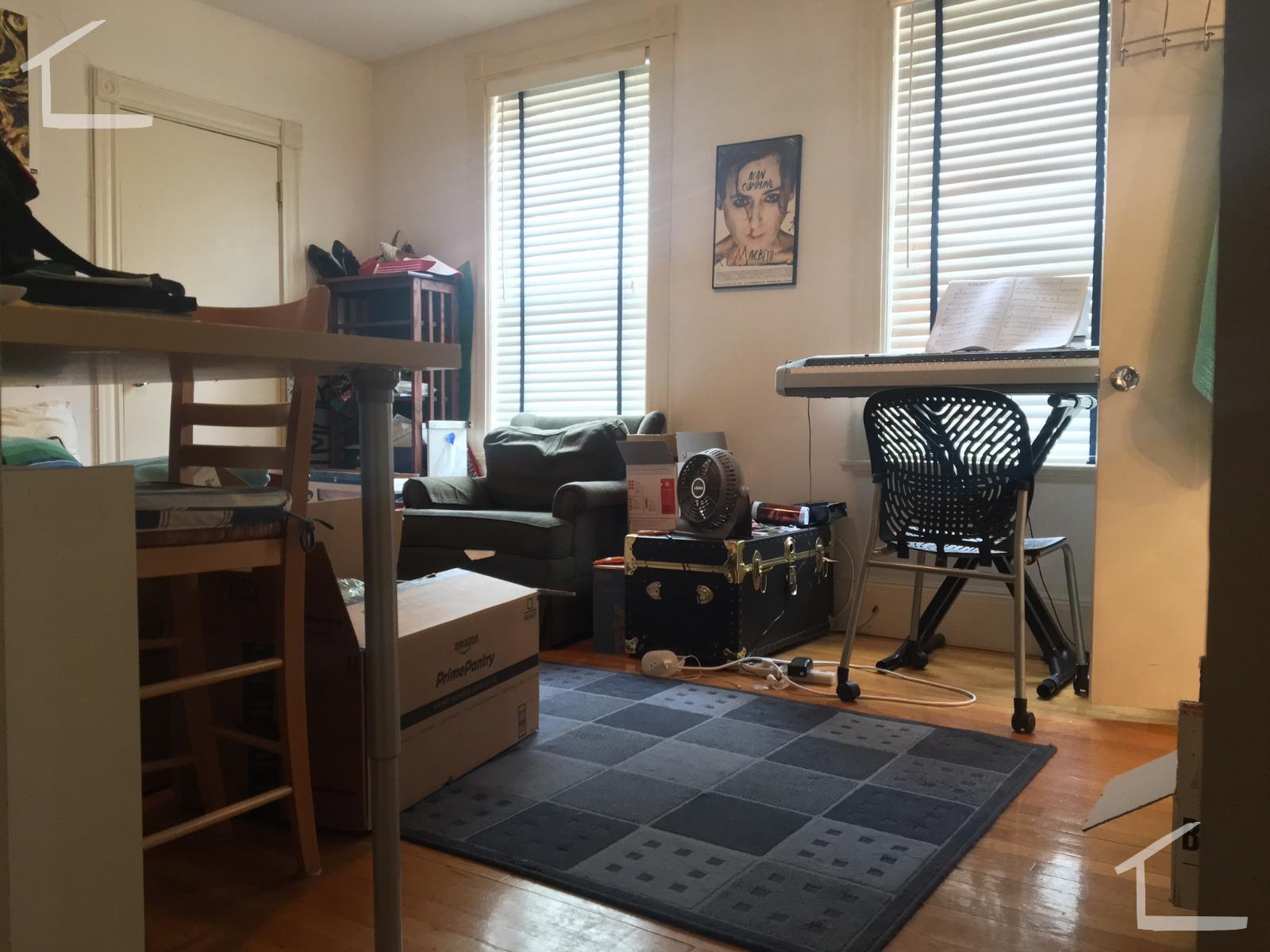 12 Dean Rd, Washington Square