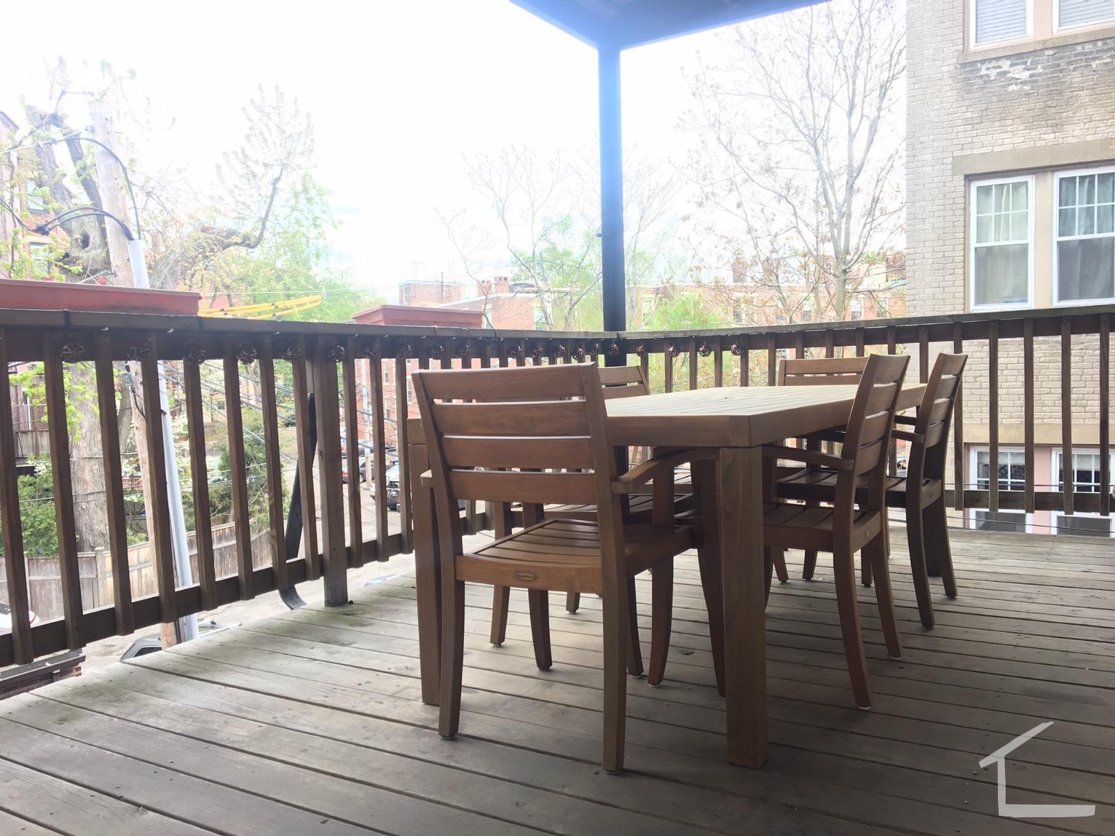 12 Dean Rd, Washington Square