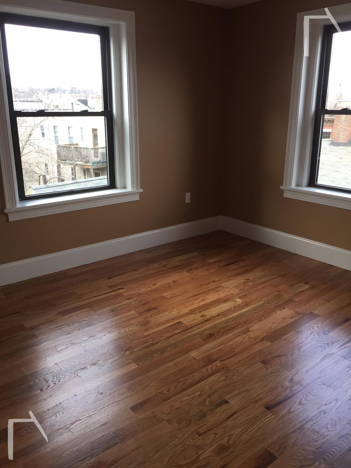 32 Linden, Brookline Village