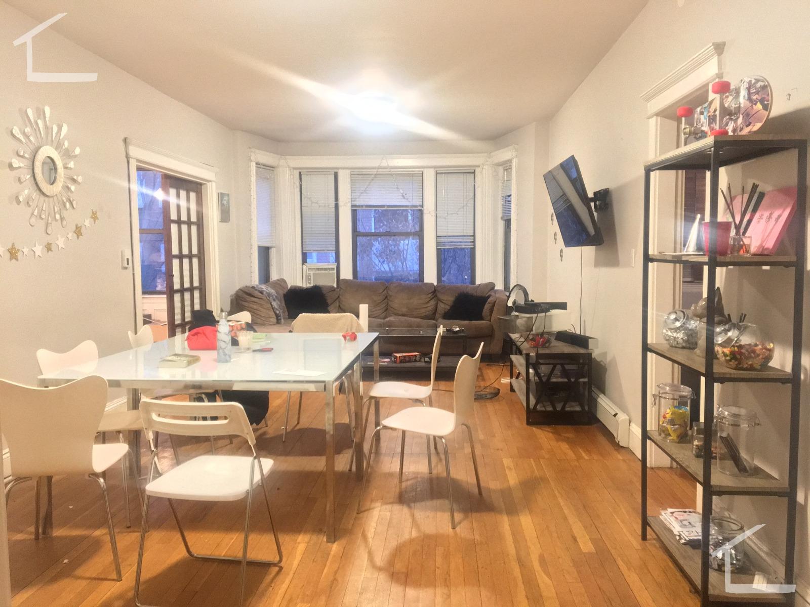 215 Saint Paul St, Coolidge Corner