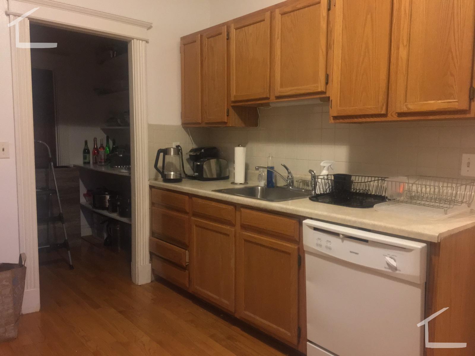 215 Saint Paul St, Coolidge Corner