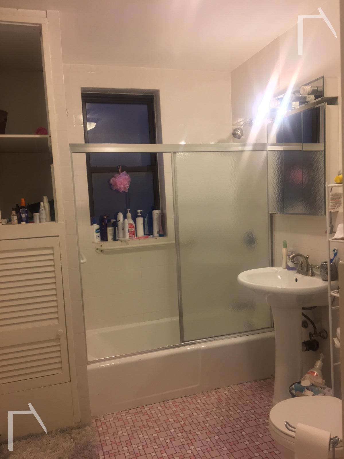 215 Saint Paul St, Coolidge Corner