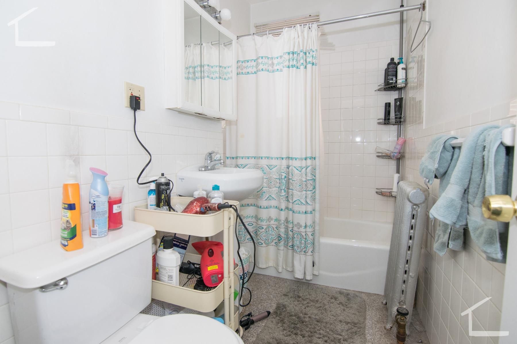 23 Cummings Rd, Brighton