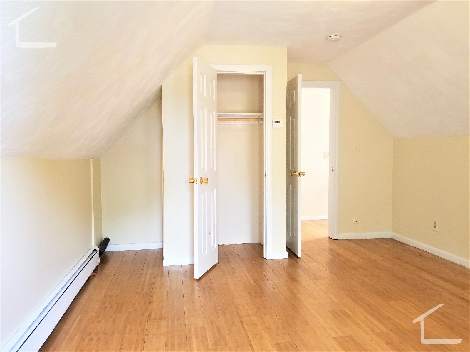 34 Pratt St, Allston