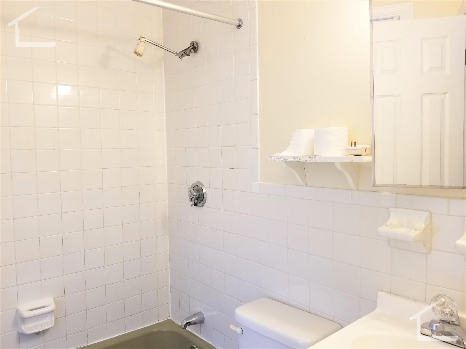 34 Pratt St, Allston