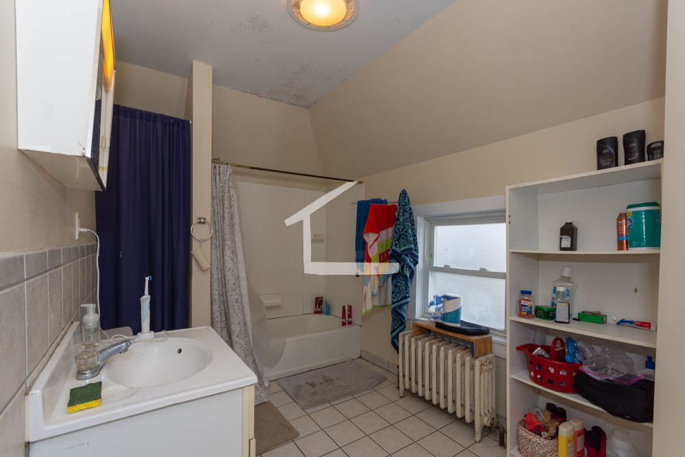 21 Bennett, Brighton