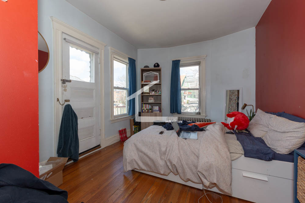 70 Quint Ave, Allston