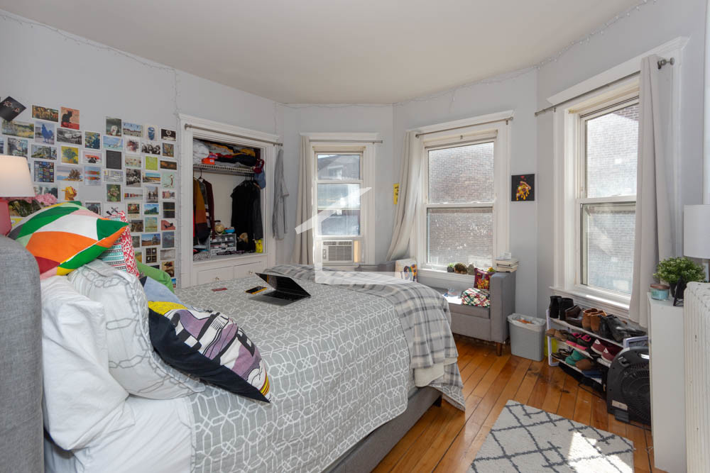 70 Quint Ave, Allston