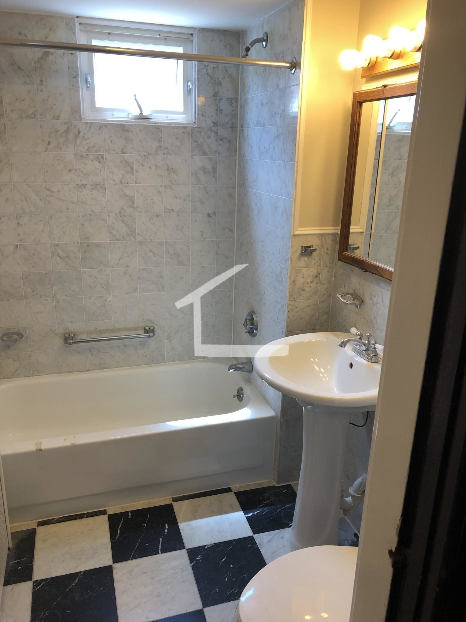 94 Browne, Coolidge Corner