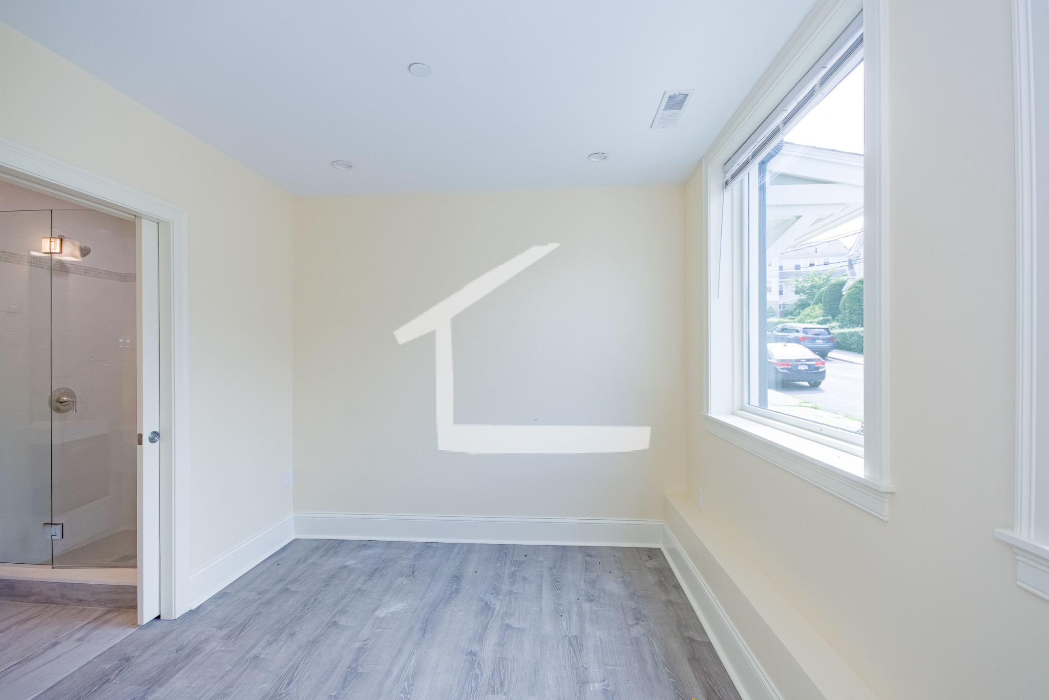 120 Tremont, Brighton