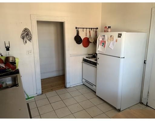 14 Glenville Ave, Allston