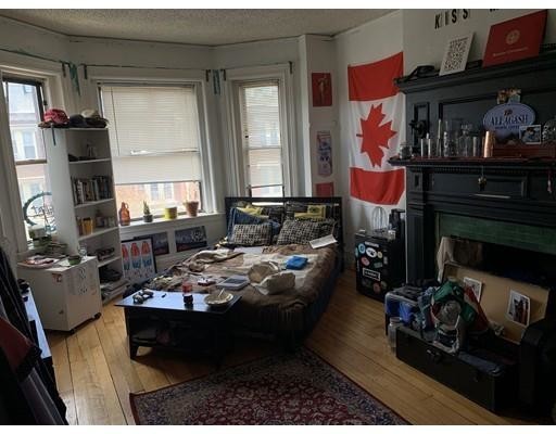 14 Glenville Ave, Allston