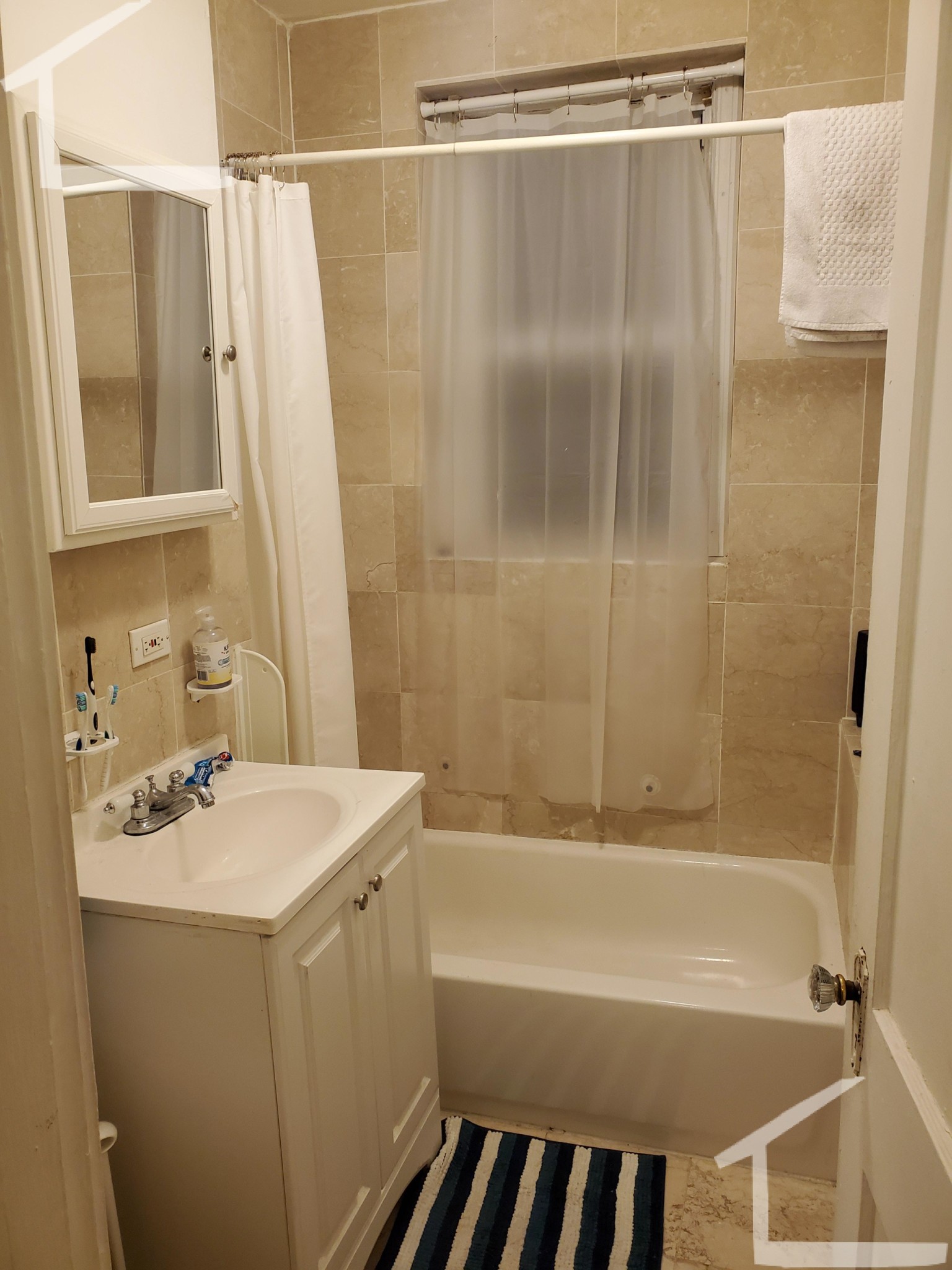 71 Gardner St, Allston