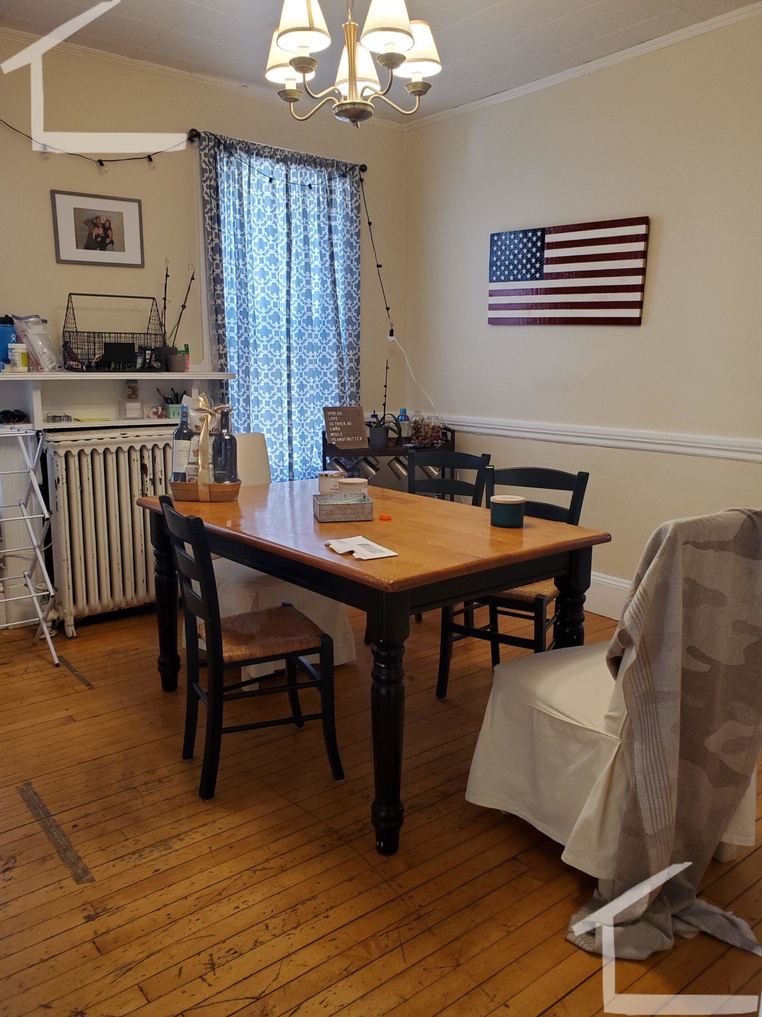 19 Bennett, Brighton