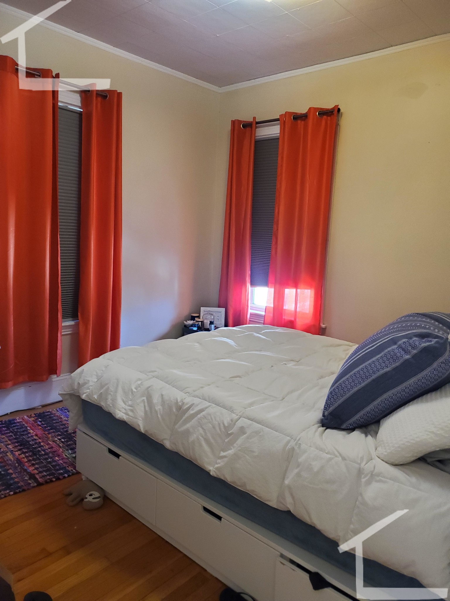 19 Bennett, Brighton