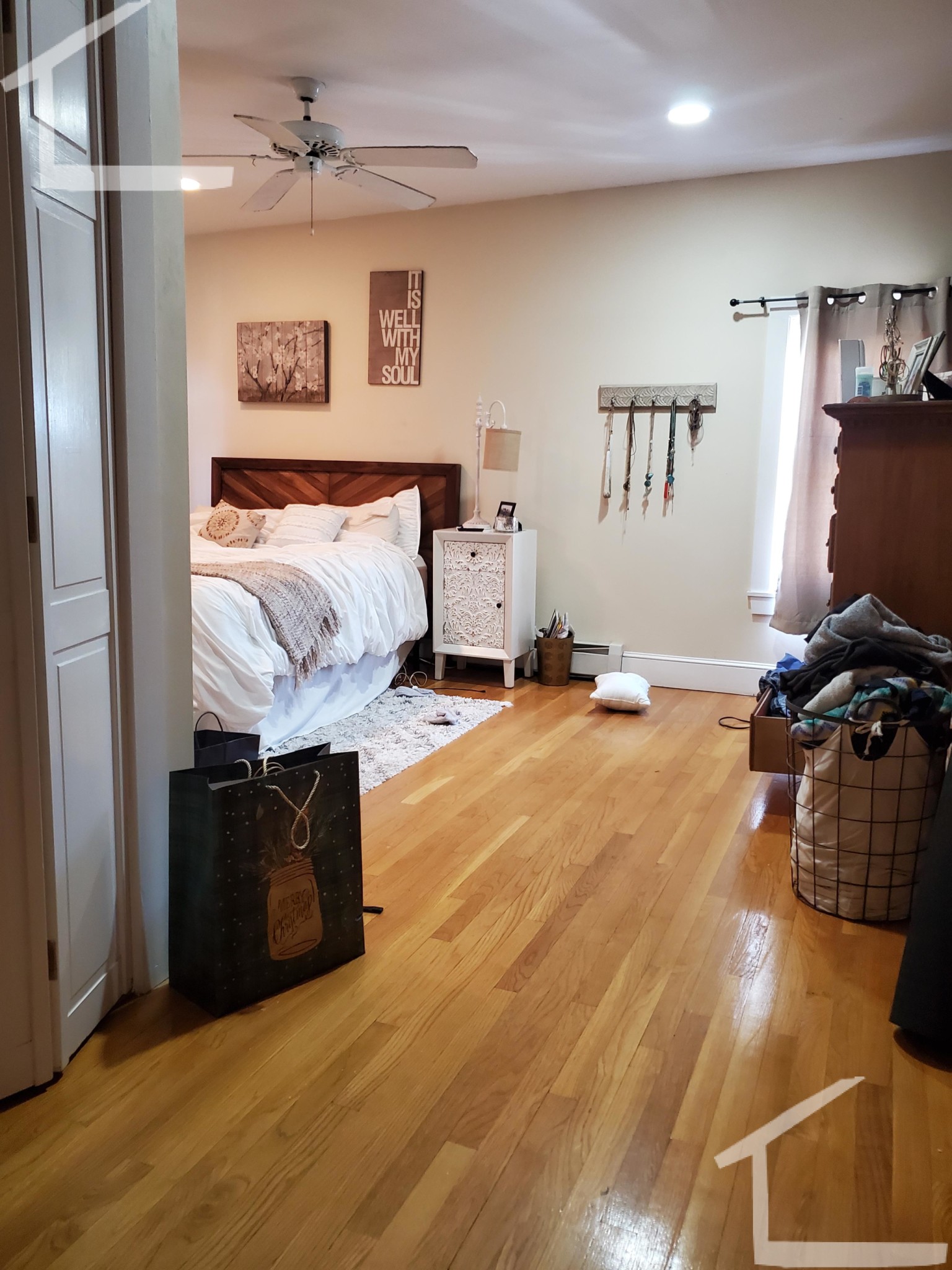 19 Bennett, Brighton