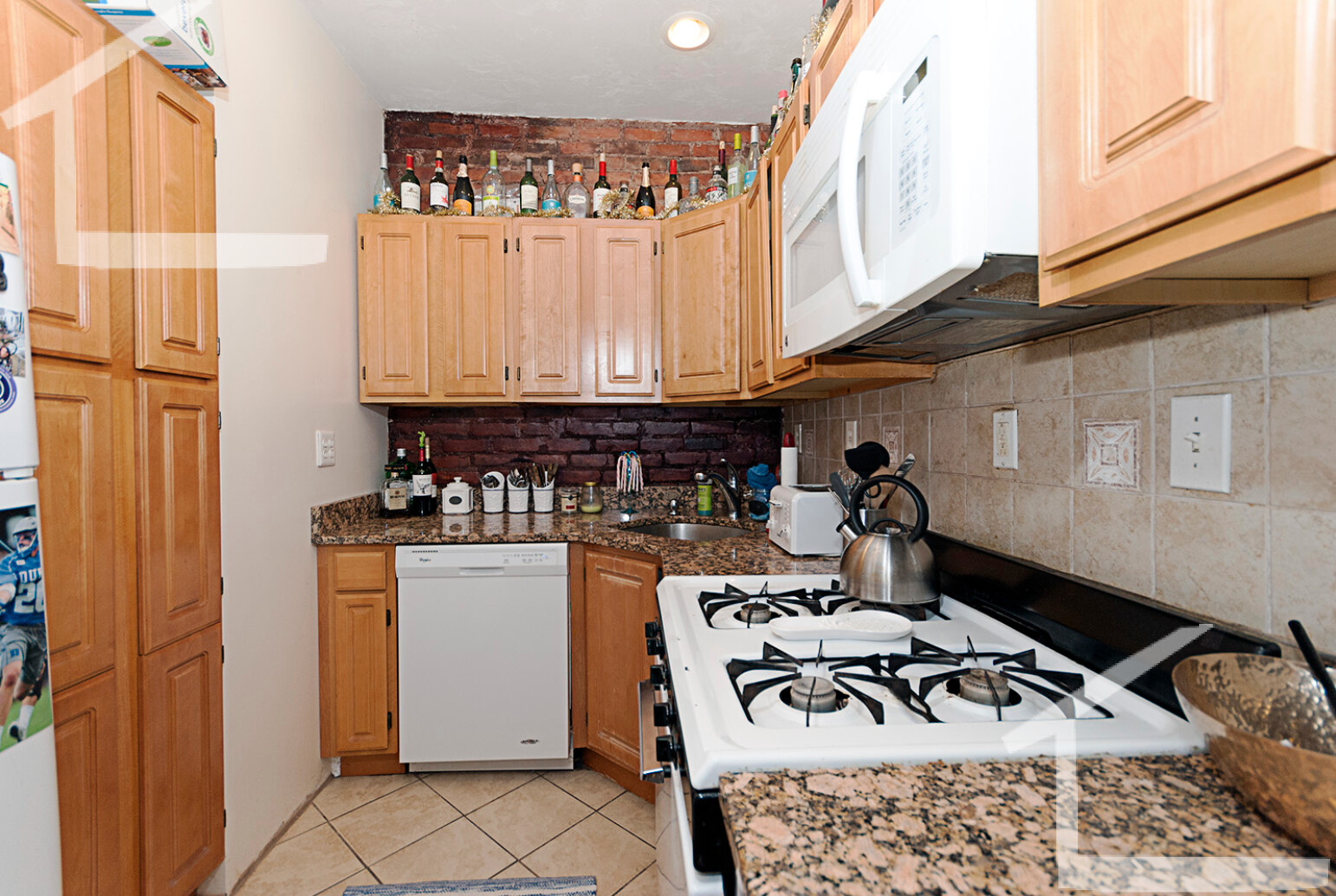 1122 Commonwealth Ave, Allston