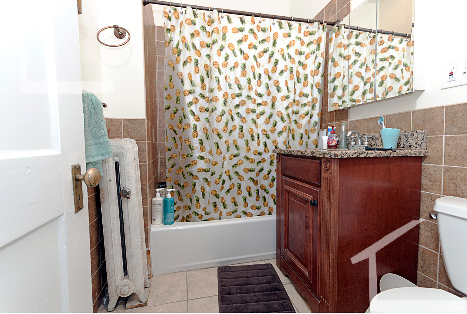 1122 Commonwealth Ave, Allston