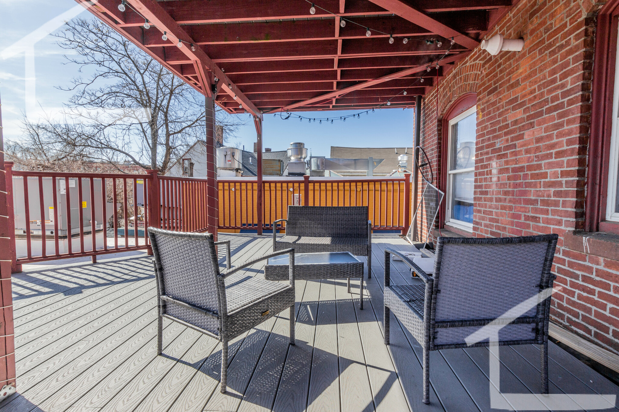 328 Washington St, Brighton