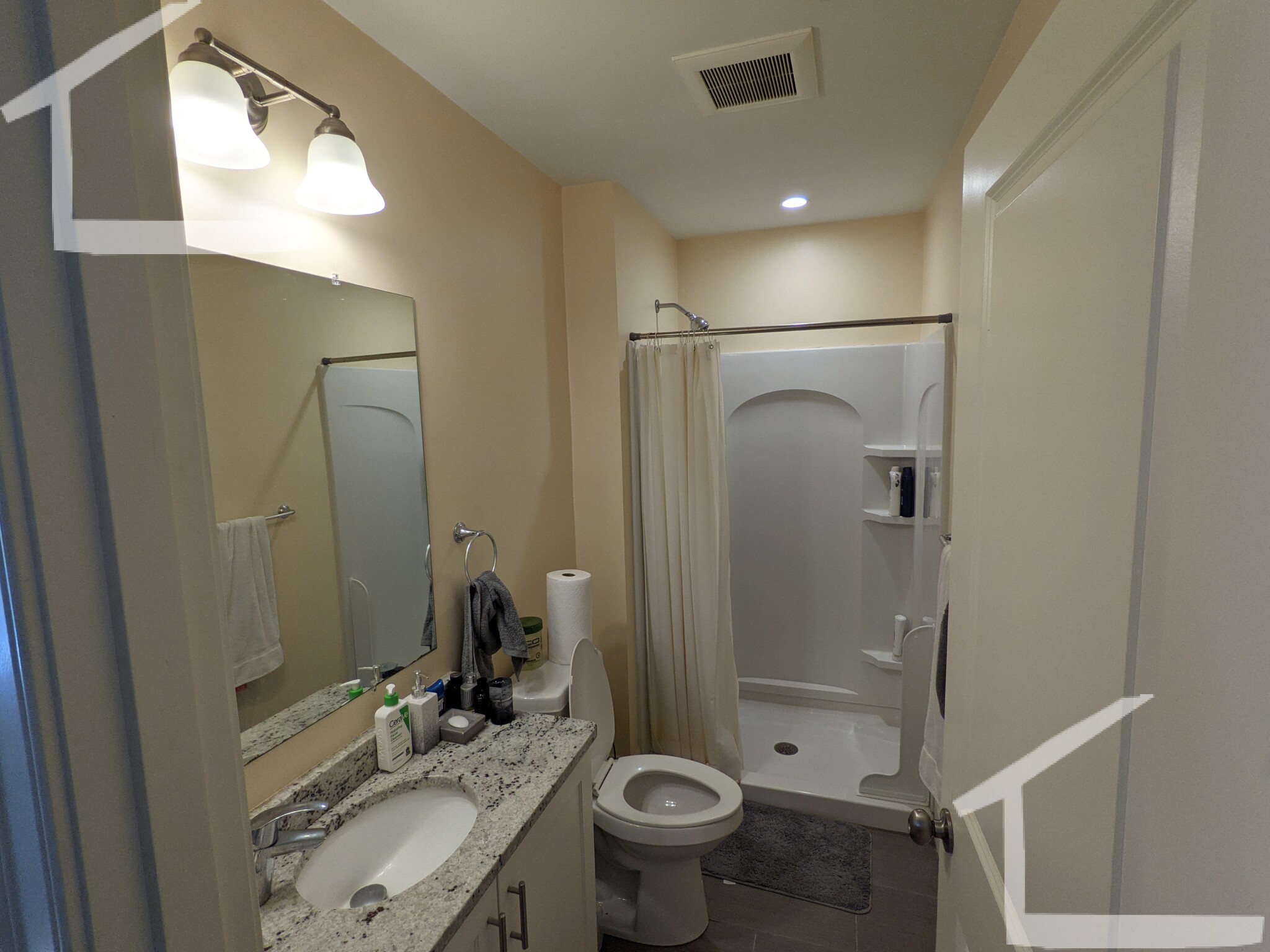 26 Bothwell, Brighton