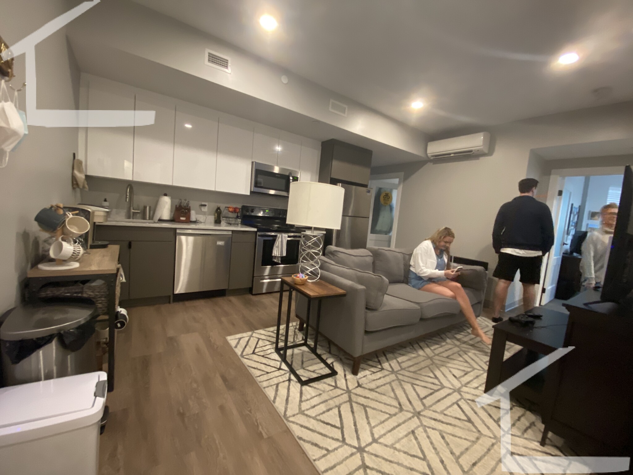 100 Hemenway St, Fenway