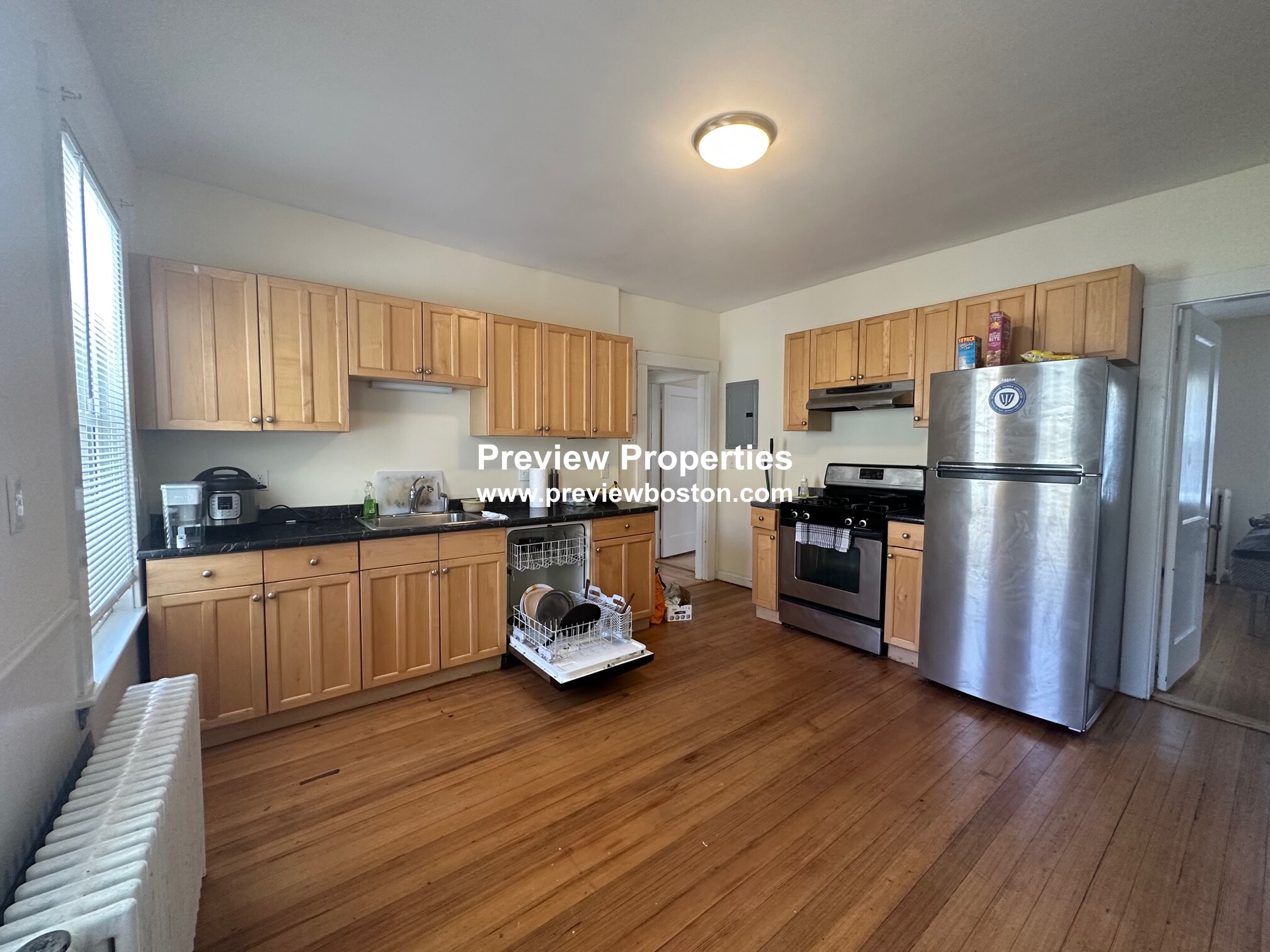 41 Hunnewell Ave, Brighton