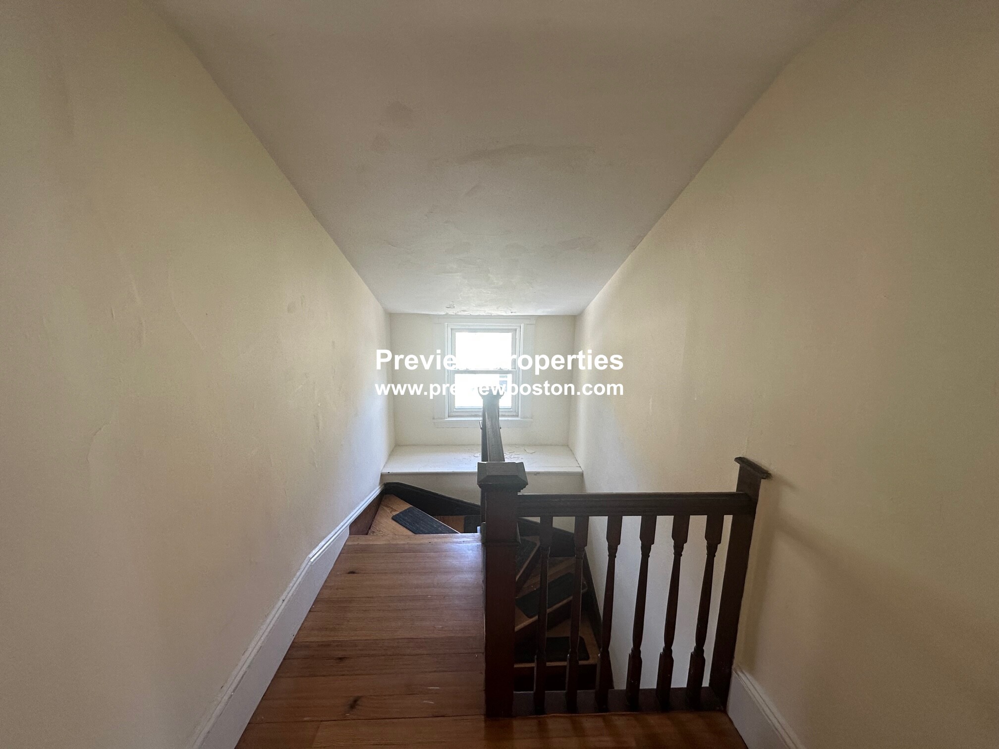 41 Hunnewell Ave, Brighton