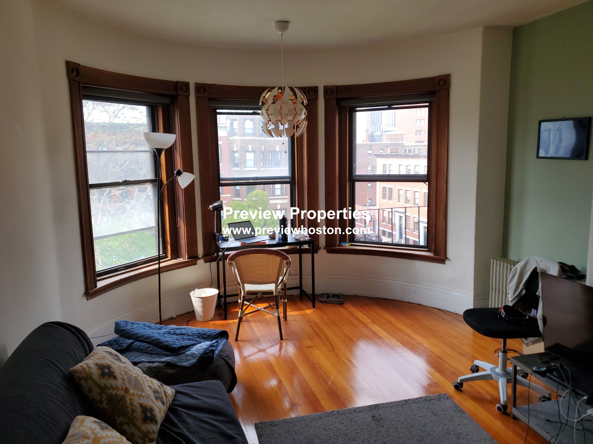 849 Beacon St, Fenway