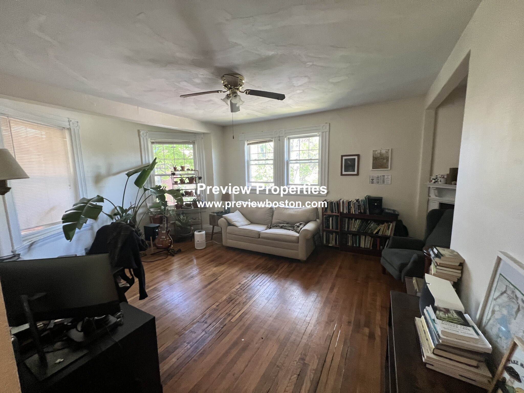 15 Braemore Rd, Brighton