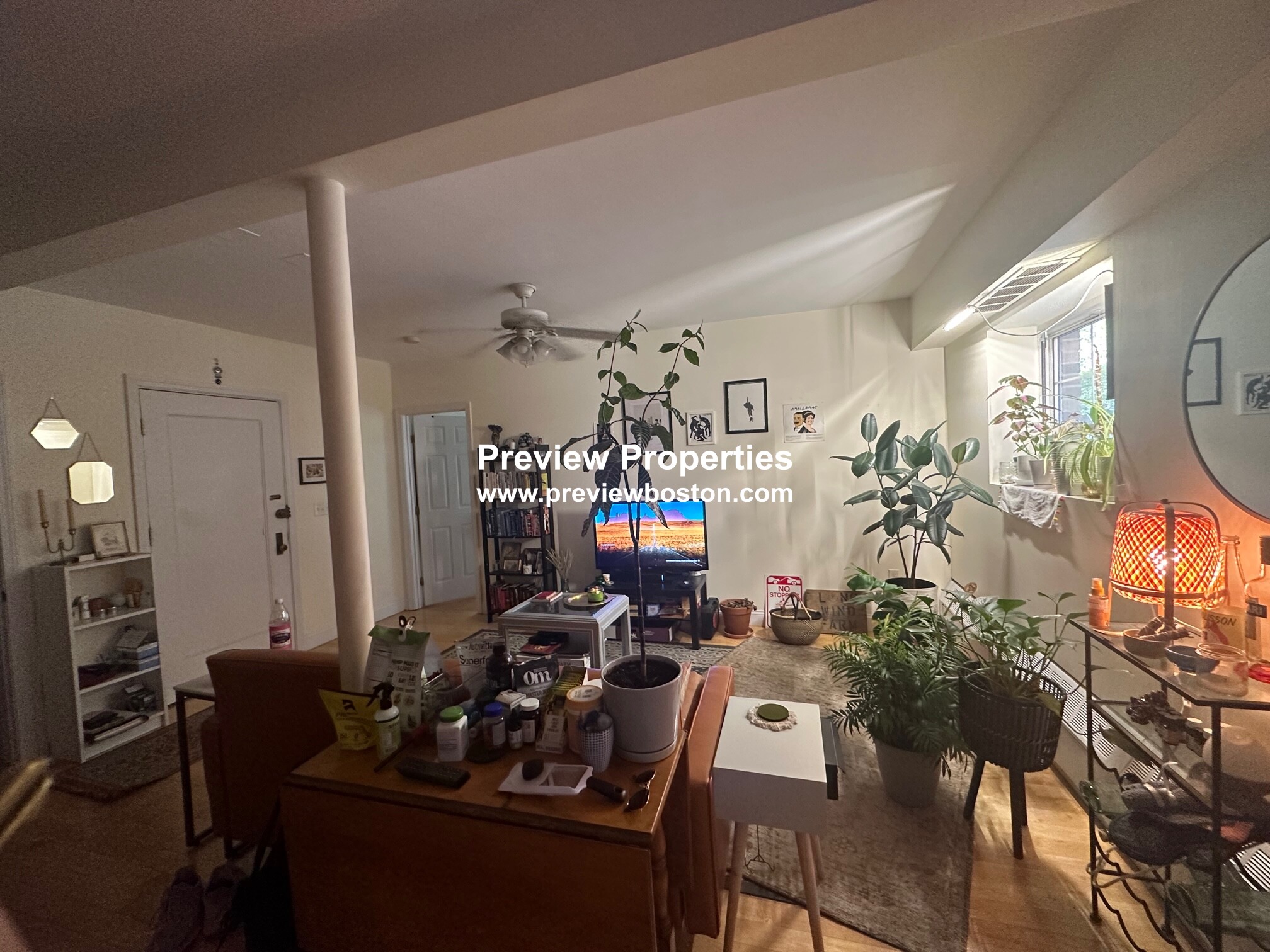 1555 Beacon St, Washington Square