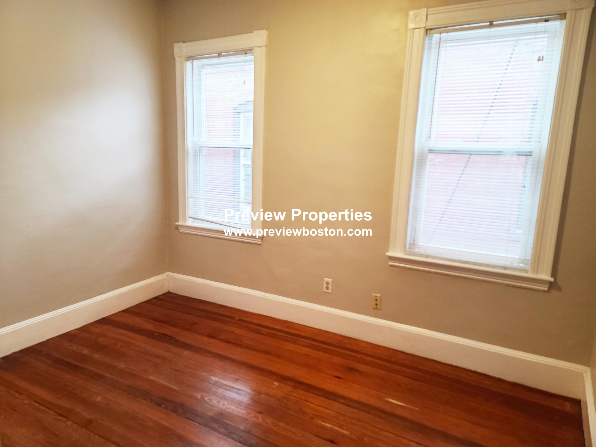 348 Faneuil St, Brighton