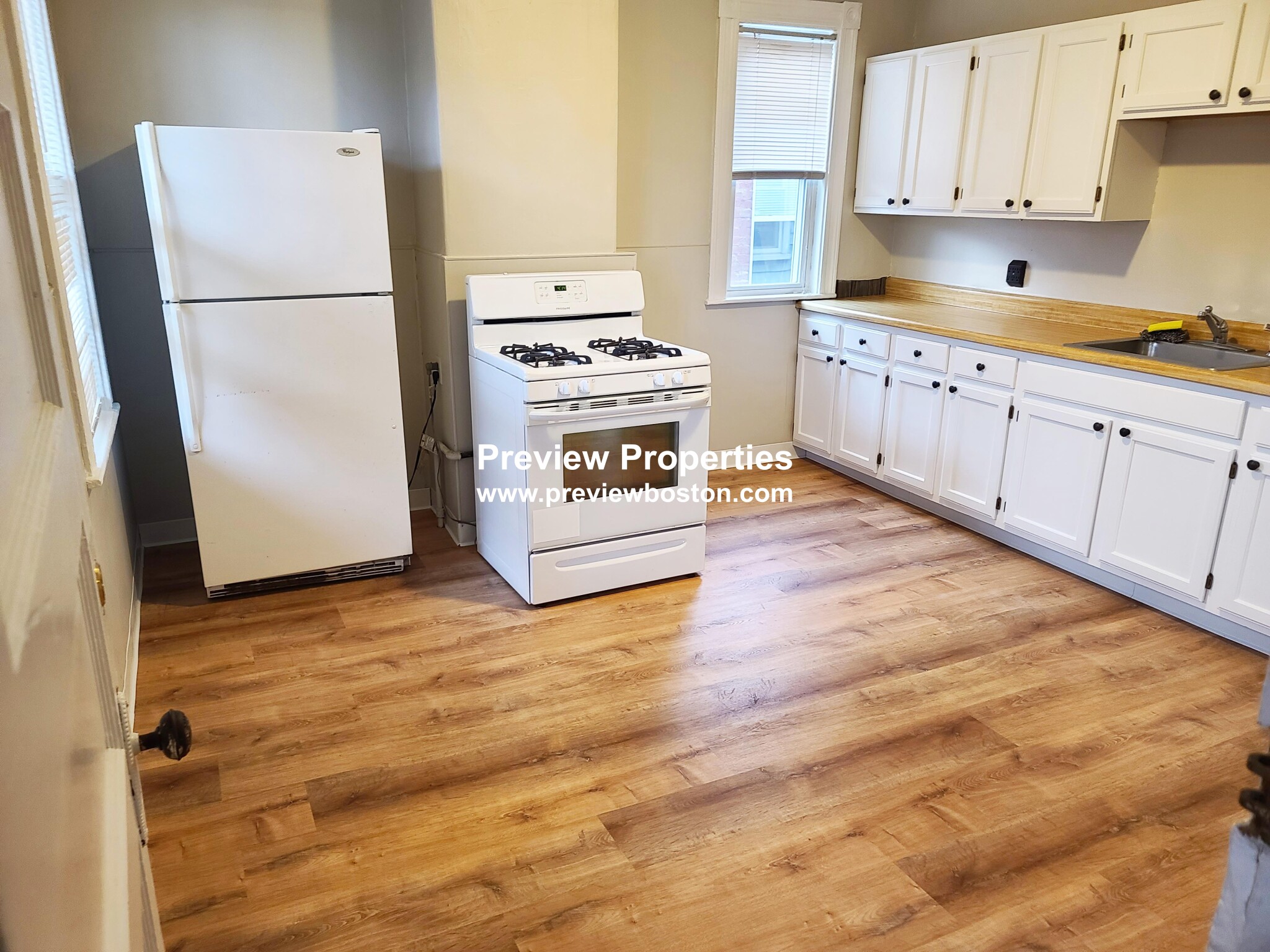 348 Faneuil St, Brighton